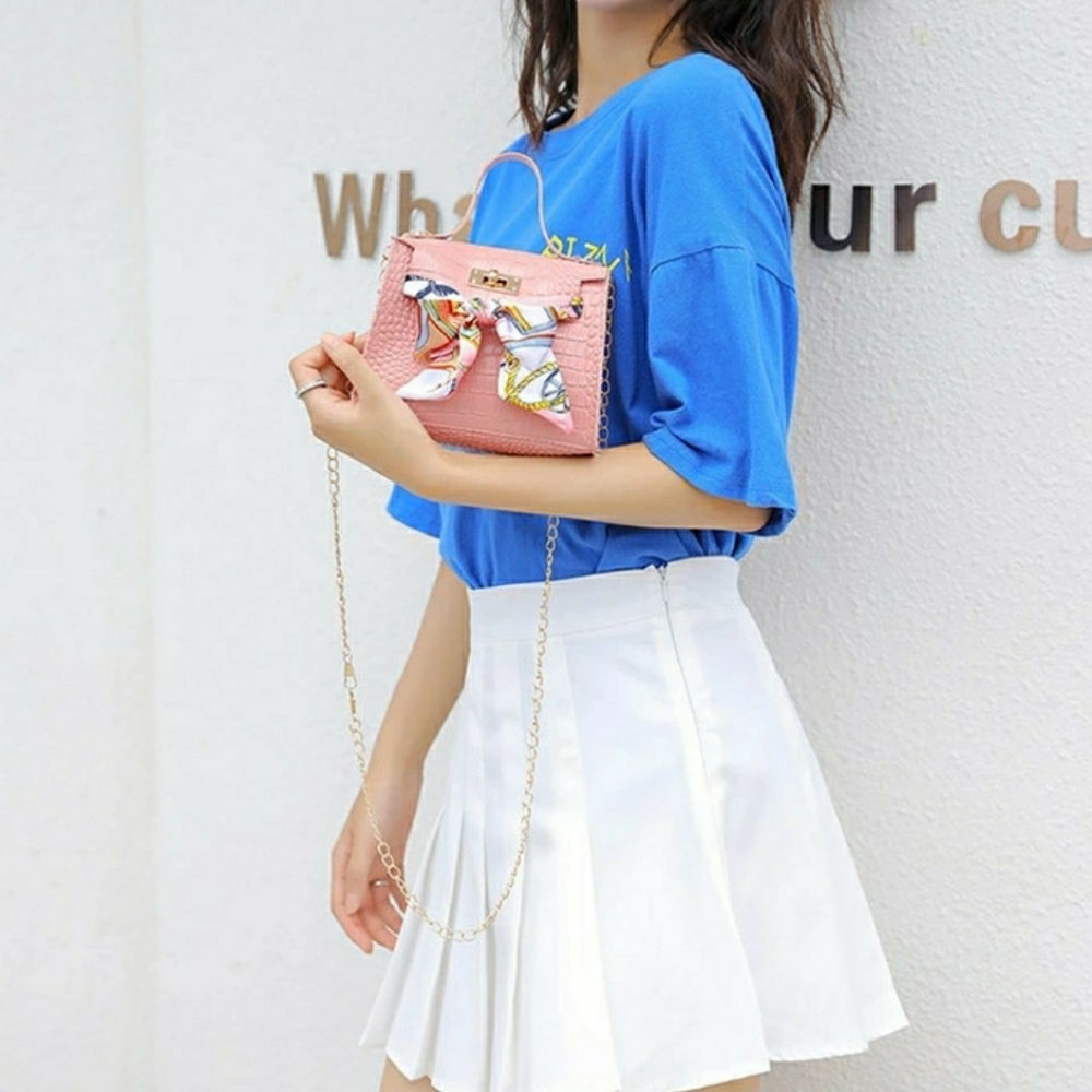 Faux Croc Leather shoulder bag - Picture 9 of 9